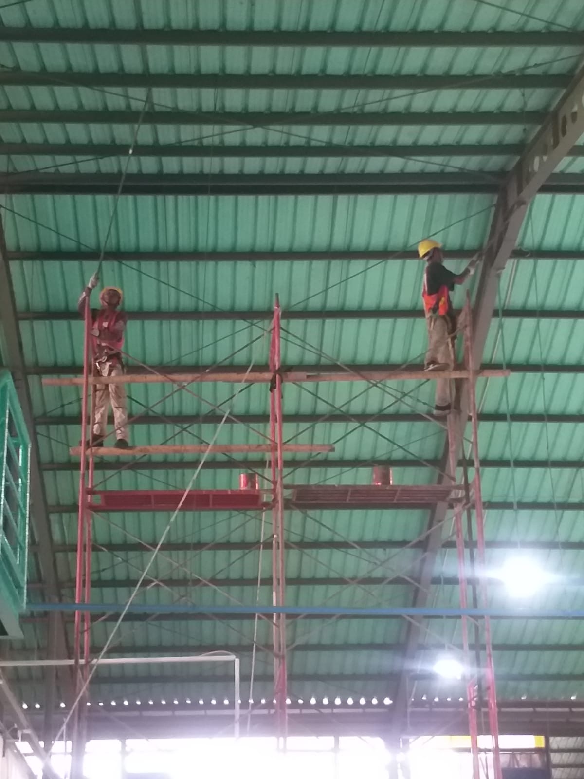 Foto proyek PENGECATAN RANGKA ATAP PT. PILAR SEJATI SEJAHTERA